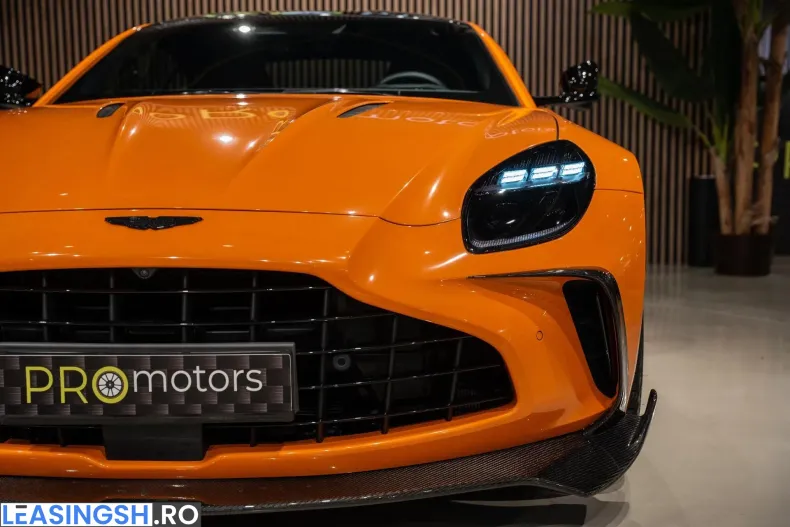 Aston Martin V8 Vantage din 2025 cu 9.200 km - oferta AST227225 - foto 4