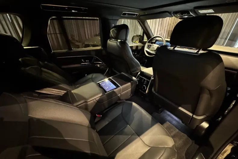 Land Rover Range Rover din 2023 cu 28.200 km - oferta LAN227227 - foto 22