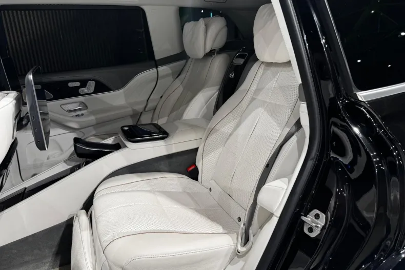 Mercedes-Benz GLS Maybach (Clasa GLS) din 2021 cu 96.000 km - oferta MER227228 - foto 21
