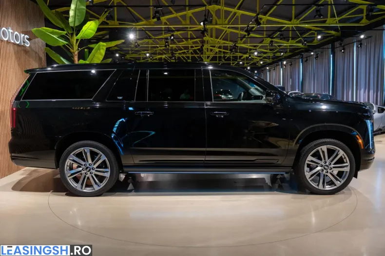 Cadillac Escalade din 2025 cu 5.200 km - oferta CAD227230 - foto 8