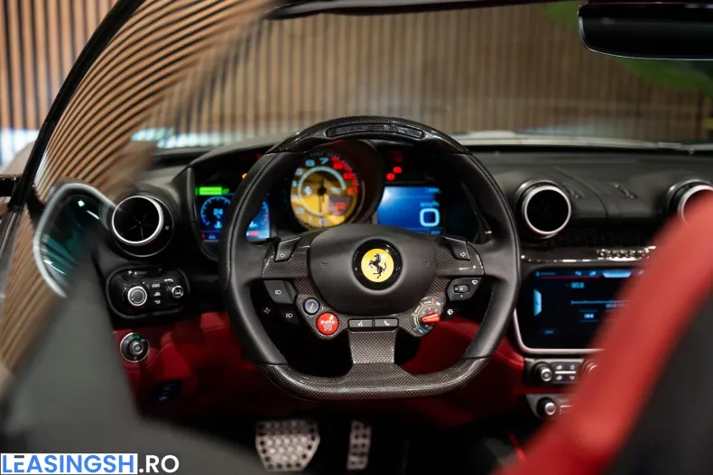 Ferrari Portofino din 2023 cu 1.400 km - oferta FER227231 - foto 24