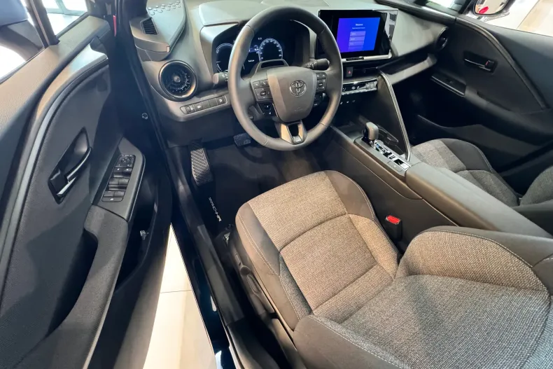 Toyota C-HR din 2026 cu 2 km - oferta TOY227233 - foto 24