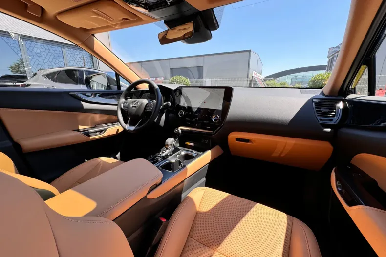 Lexus Seria NX din 2026 cu 2 km - oferta LEX227234 - foto 24