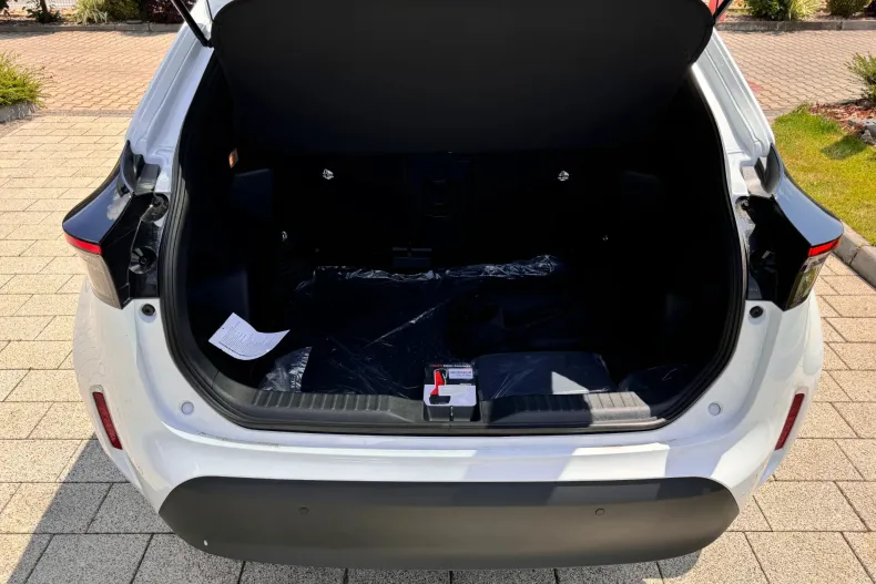 Toyota Yaris din 2025 cu 2.532 km - oferta TOY227235 - foto 28