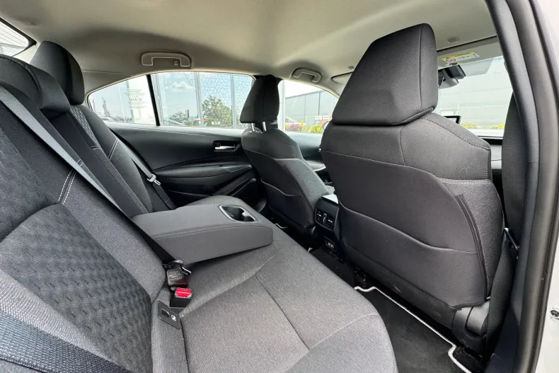 Toyota Corolla din 2026 cu 3.750 km - oferta TOY227236 - foto 26