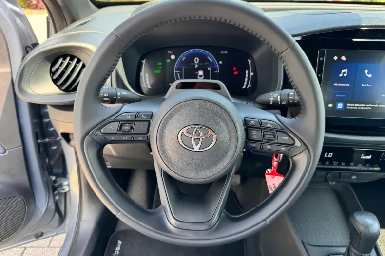 Toyota Aygo (X) din 2026 cu 3.092 km - oferta TOY227237 - foto 12