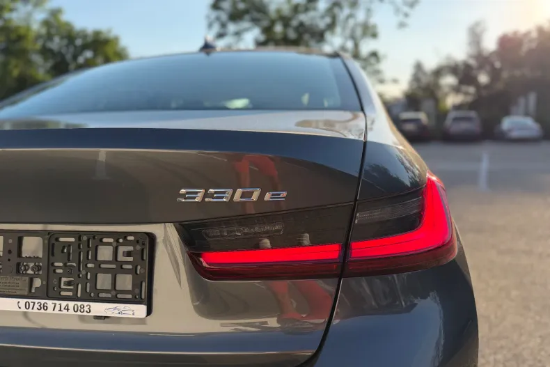 BMW 330e (Seria 3) din 2022 cu 143.000 km - oferta BMW227240 - foto 16