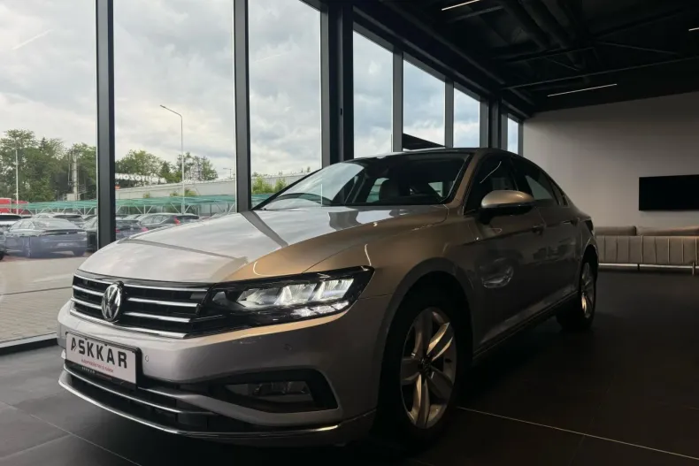 Volkswagen Passat din 2020 cu 87.695 km - oferta VOL227255 - foto 2