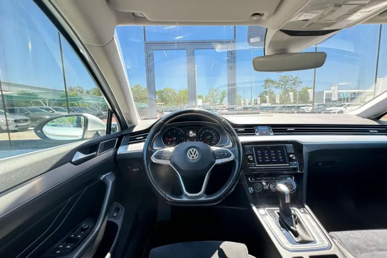 Volkswagen Passat din 2020 cu 87.695 km - oferta VOL227255 - foto 4