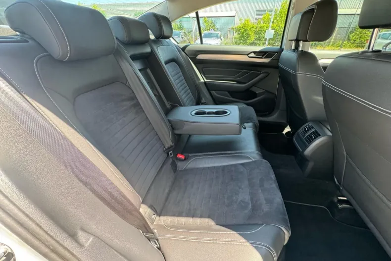 Volkswagen Passat din 2020 cu 87.695 km - oferta VOL227255 - foto 27