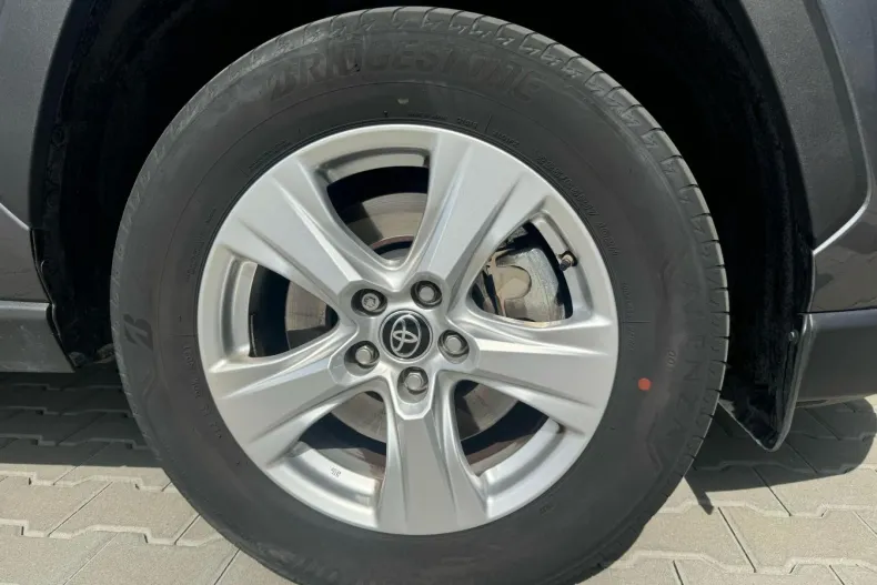 Toyota RAV4 din 2021 cu 65.437 km - oferta TOY227258 - foto 31