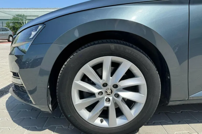Skoda Superb din 2020 cu 67.877 km - oferta SKO227259 - foto 13
