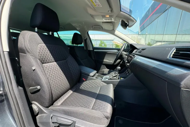 Skoda Superb din 2020 cu 67.877 km - oferta SKO227259 - foto 24