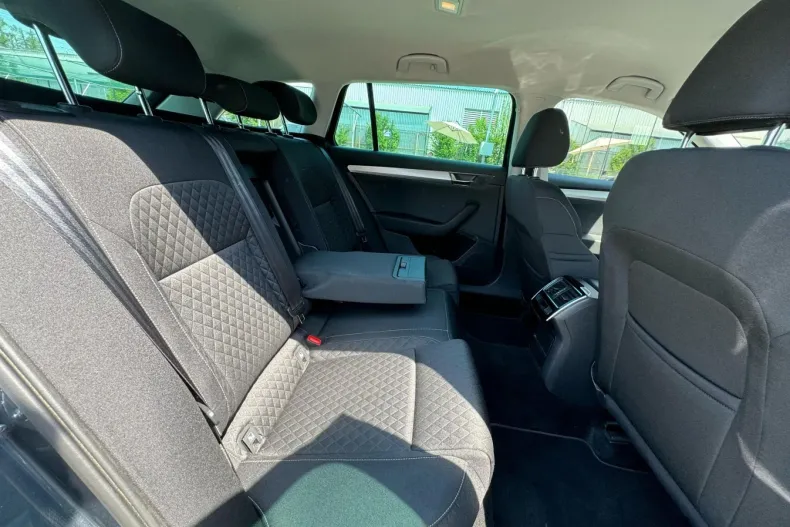 Skoda Superb din 2020 cu 67.877 km - oferta SKO227259 - foto 26