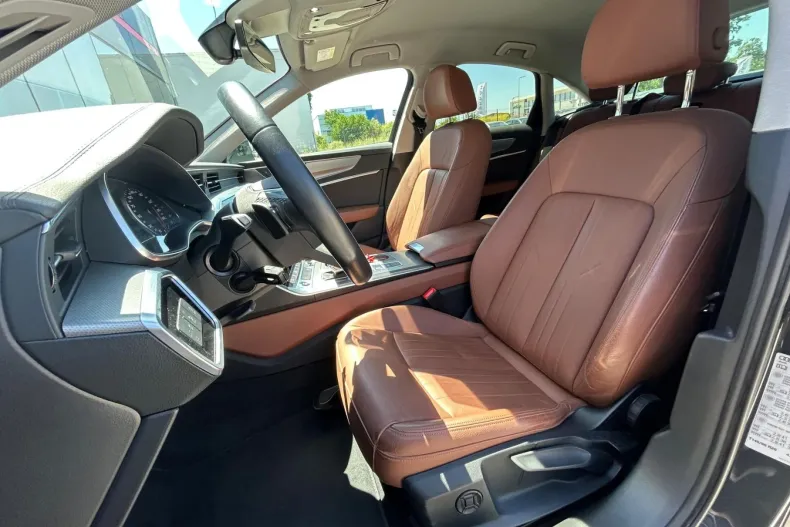 Audi A6 Limuzina din 2022 cu 63.992 km - oferta AUD227260 - foto 4
