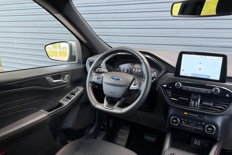 Ford Kuga din 2022 cu 149.000 km - oferta FOR227268 - foto 9