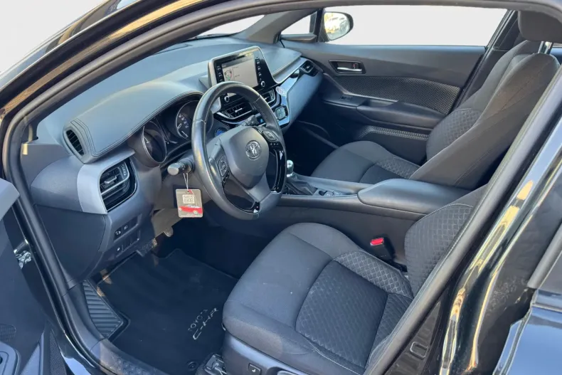 Toyota C-HR din 2023 cu 87.200 km - oferta TOY227274 - foto 7