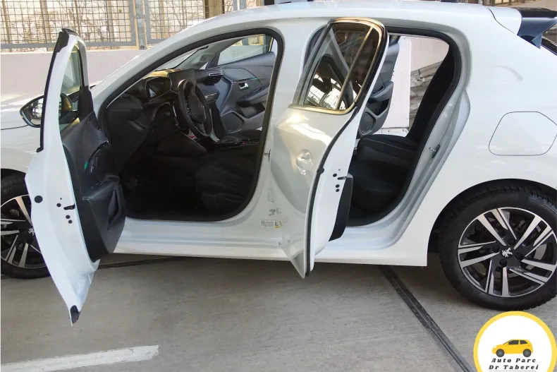 Peugeot 208 din 2023 cu 40.000 km - oferta PEU227281 - foto 18