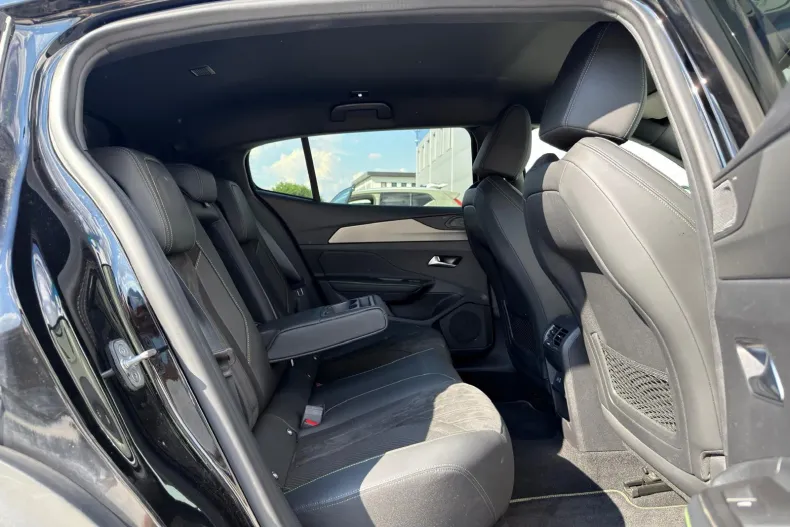 Peugeot 408 din 2023 cu 55.297 km - oferta PEU227287 - foto 9