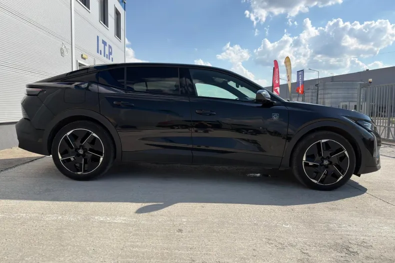 Peugeot 408 din 2023 cu 55.297 km - oferta PEU227287 - foto 36