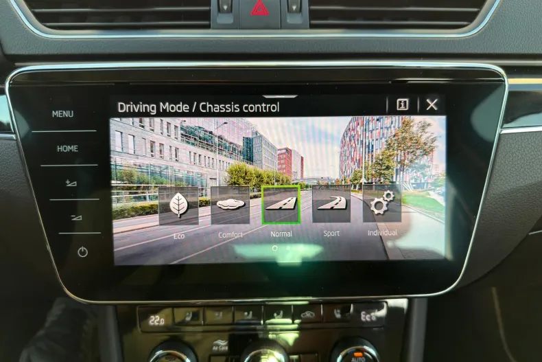 Skoda Superb din 2021 cu 132.781 km - oferta SKO227288 - foto 14