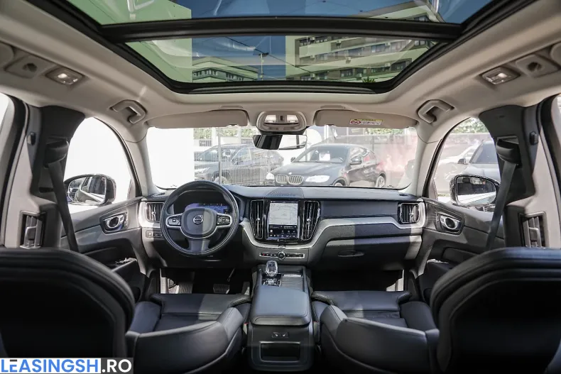 Volvo XC60 din 2022 cu 140.000 km - oferta VOL227291 - foto 3