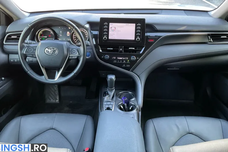 Toyota Camry din 2021 cu 109.717 km - oferta TOY227306 - foto 8