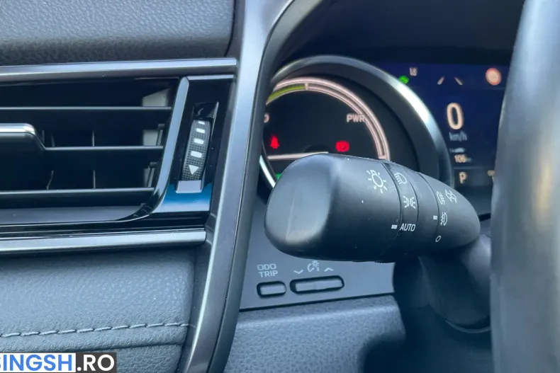 Toyota Camry din 2021 cu 109.717 km - oferta TOY227306 - foto 28