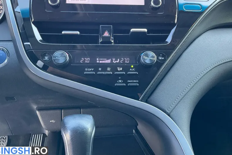 Toyota Camry din 2021 cu 109.717 km - oferta TOY227306 - foto 36