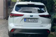Toyota Highlander din 2022 cu 41.821 km - oferta TOY227311 - foto 4
