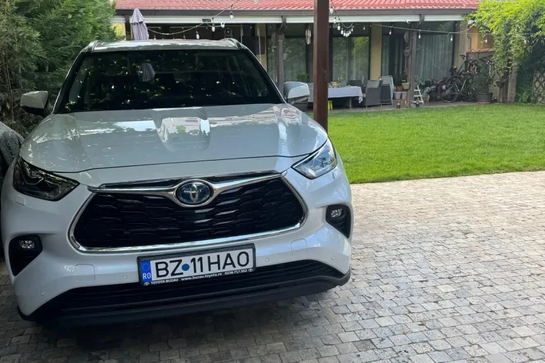 Toyota Highlander din 2022 cu 41.821 km - oferta TOY227311 - foto 5