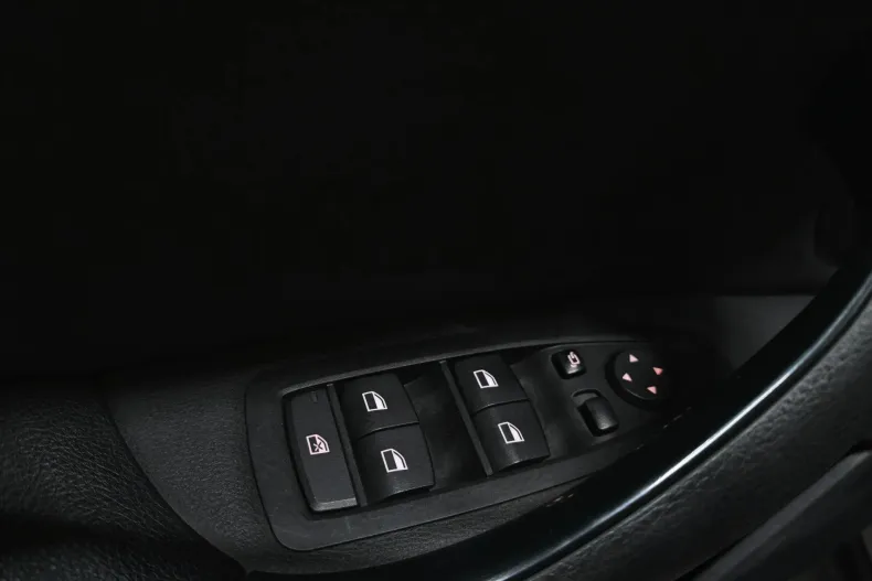 BMW X1 (Seria X) din 2022 cu 114.580 km - oferta BMW227337 - foto 35