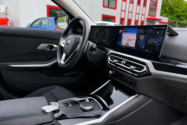 BMW 320d (Seria 3) din 2023 cu 57.424 km - oferta BMW227338 - foto 6
