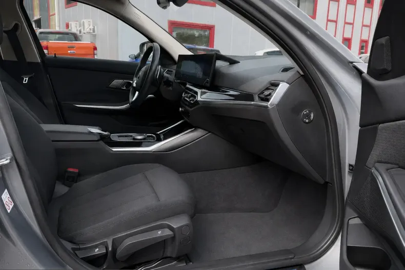 BMW 320d (Seria 3) din 2023 cu 57.424 km - oferta BMW227338 - foto 9