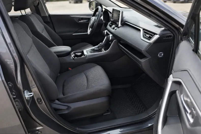 Toyota RAV4 din 2021 cu 93.200 km - oferta TOY227339 - foto 17