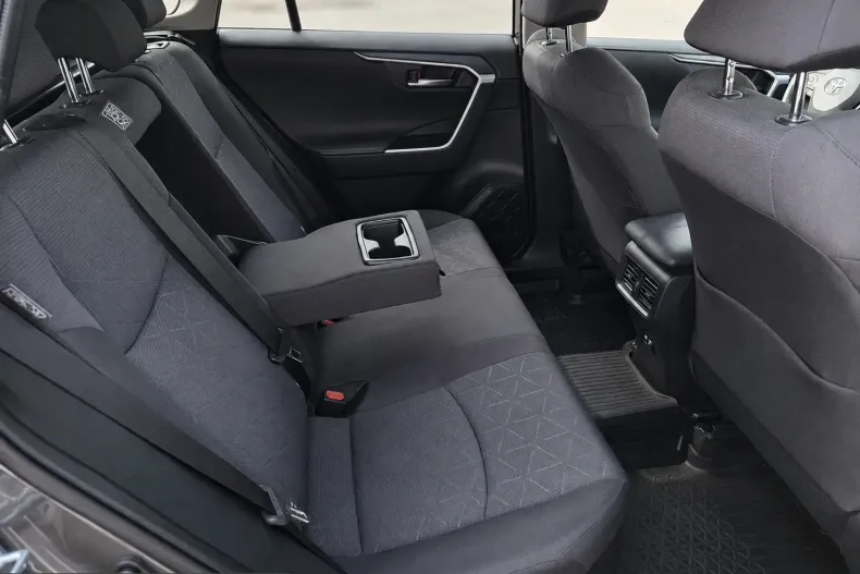 Toyota RAV4 din 2021 cu 93.200 km - oferta TOY227339 - foto 21