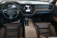 Volvo XC60 din 2021 cu 51.091 km - oferta VOL227340 - foto 3