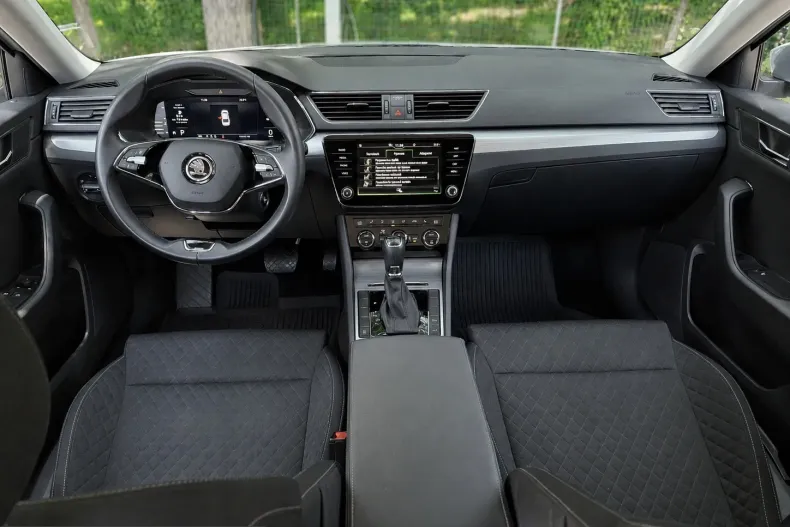 Skoda Superb din 2023 cu 105.855 km - oferta SKO227342 - foto 18