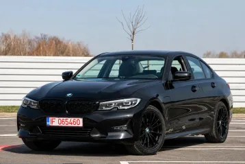 BMW 330e din 2020 - oferta BMW227350
