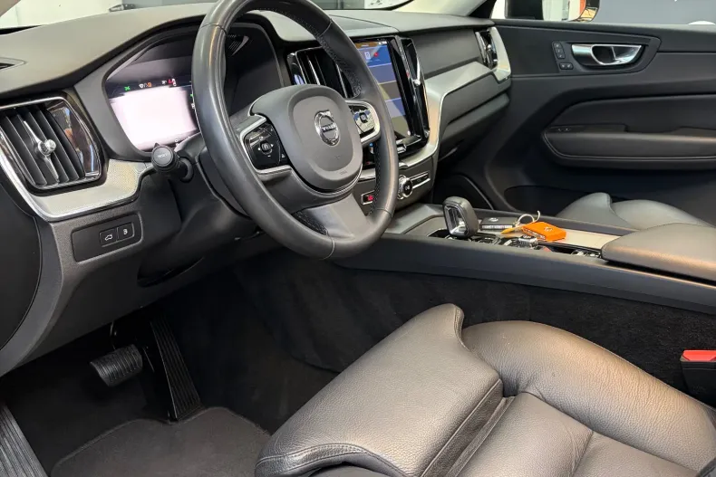 Volvo XC60 din 2023 cu 179.900 km - oferta VOL227352 - foto 9