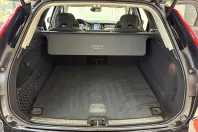 Volvo XC60 din 2023 cu 179.900 km - oferta VOL227352 - foto 13