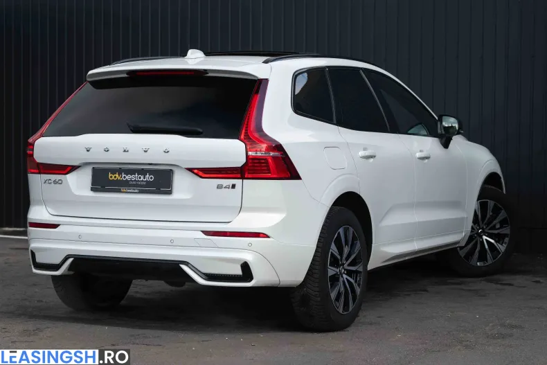 Volvo XC60 din 2023 cu 125.178 km - oferta VOL227364 - foto 6