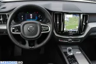 Volvo XC60 din 2023 cu 125.178 km - oferta VOL227364 - foto 20