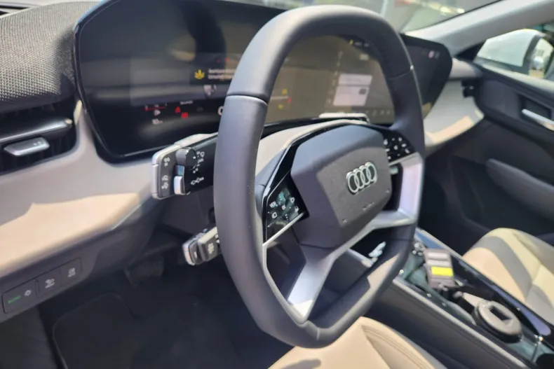 Audi Q3 Sportback din 2026 cu 1 km - oferta AUD227366 - foto 16