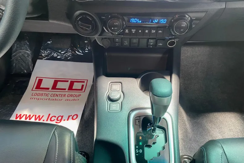Toyota Hilux din 2026 cu 10 km - oferta TOY227383 - foto 16