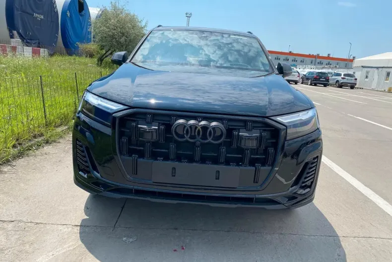 Audi Q7 din 2024 cu 10 km - oferta AUD227384 - foto 6