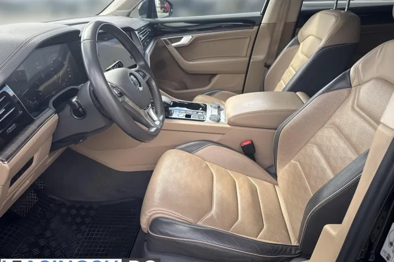 Volkswagen Touareg din 2020 cu 154.000 km - oferta VOL227388 - foto 13