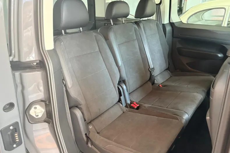 Volkswagen Caddy din 2026 cu 5 km - oferta VOL227392 - foto 6