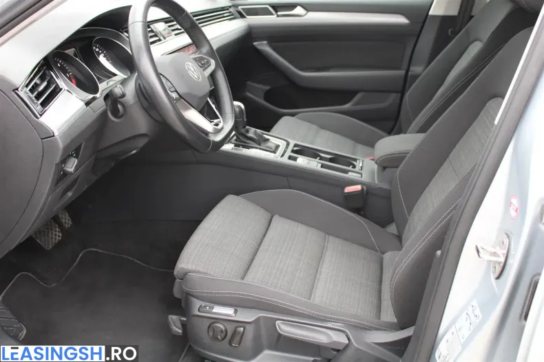 Volkswagen Passat din 2022 cu 130.419 km - oferta VOL227395 - foto 10