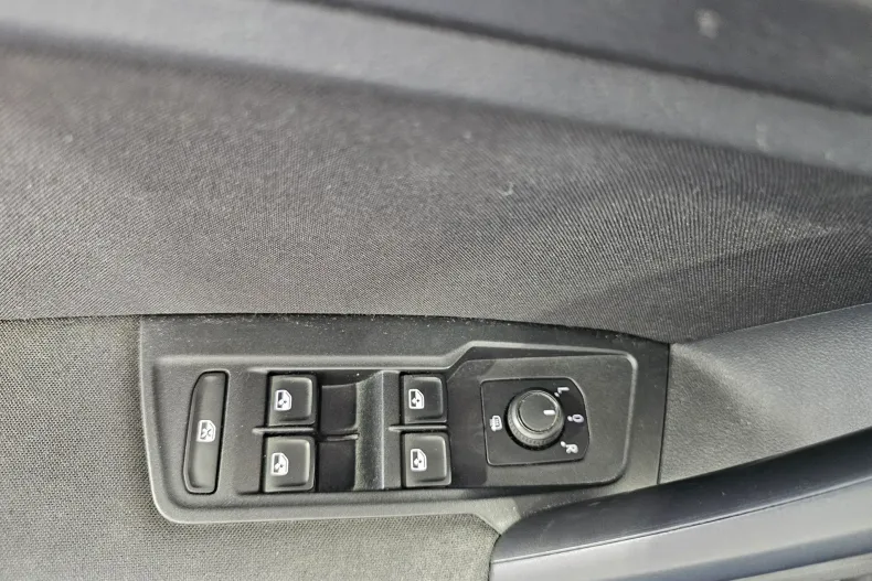 Volkswagen Tiguan din 2021 cu 69.249 km - oferta VOL227397 - foto 5